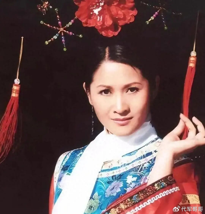 49岁张钰近况曝光!揭露圈内潜规则遭封杀,如今结婚生子生活平淡|娱乐圈|黄健中|张明|导演|儿子_新浪娱乐_新浪新闻