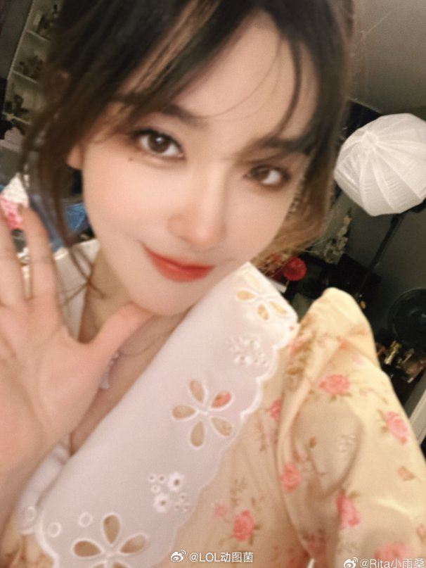 解说rita晒照太晚了装个嫩应该没人发现