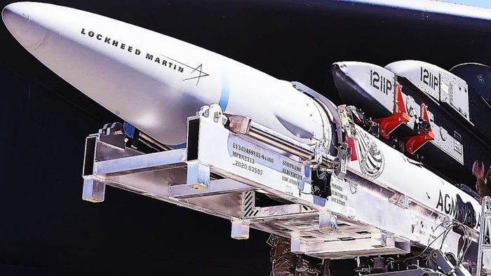 agm-183a高超音速导弹 资料图 图源:外媒报道还称,美国空军目前正致力