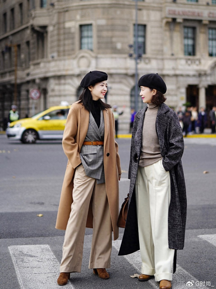 说真的论大衣大地色穿搭我只服三木母女每一套都是经典