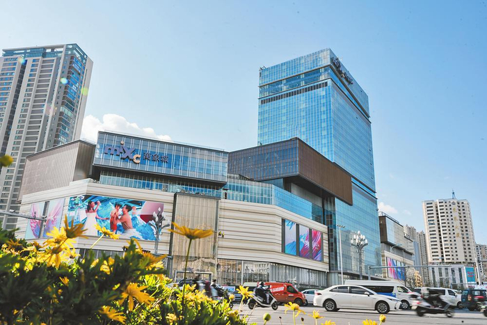 昆明万象城:新商业场景构建新人文生活|首店|昆明|商圈_新浪新闻