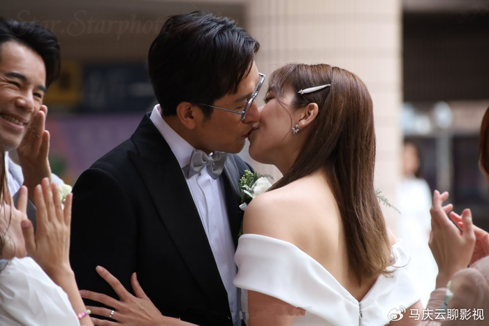 再见枕边人首播马德钟黄智雯主演妻子复仇剧典型港剧风