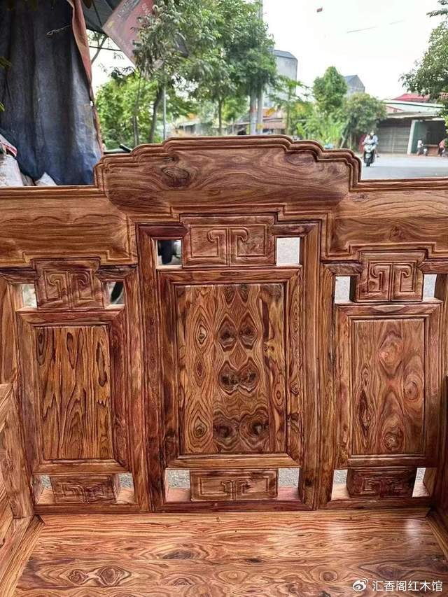 近年来黄花梨市场的行情