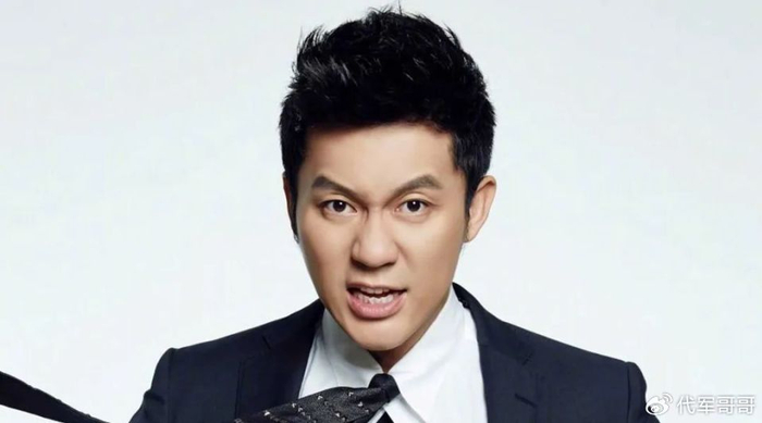 44岁的李晨,终于为自己的“不可一世”付出了代价
