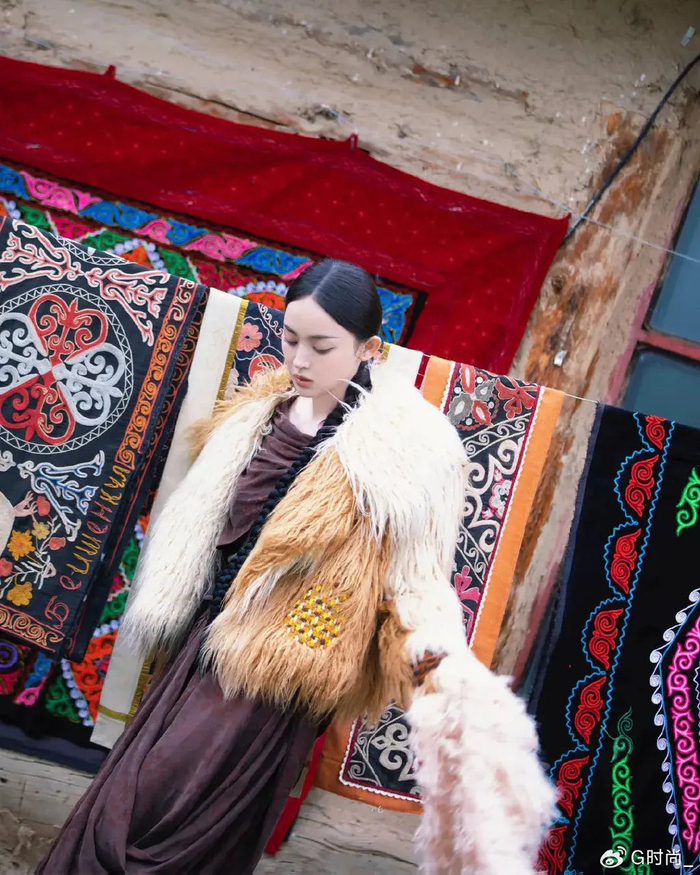 男生看了都说好的时尚女神:古力娜扎的穿搭之道!