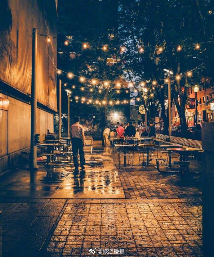 波士顿的夜晚的街头