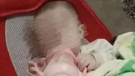8个月大女婴饿成皮包骨住进ICU，日常主要喝山药粉？父亲否认虐待