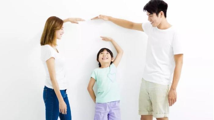 丈夫斥责，“你是傻了么？这样的偏方你也信！”妻子有苦难言