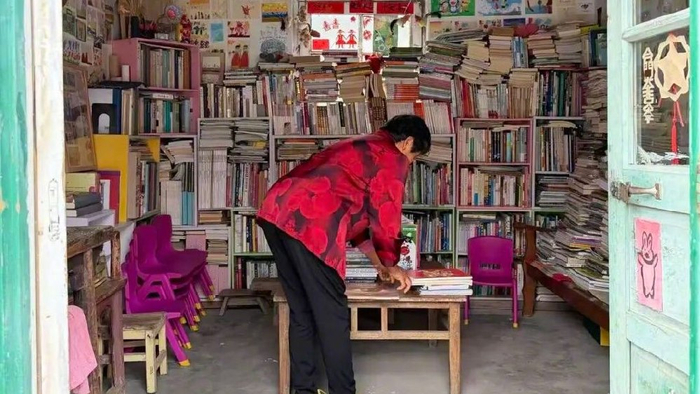 “苦多，委屈也多”的农妇孙瑞芹，63岁后当上馆长获得前所未有的尊严