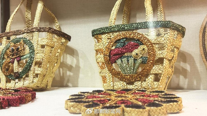 文化中国行丨大名草编 美轮美奂|非遗_新浪新闻