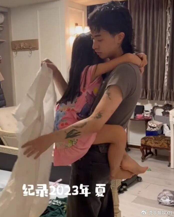 好优秀伊能静自曝小哈利提前修完学分从纽约大学导演系毕业