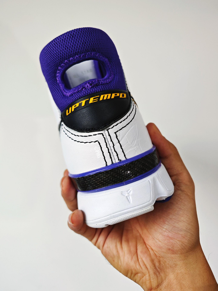 nikezoomkobe1protro有种精神不需要寄托在任何物品上而是常在心中