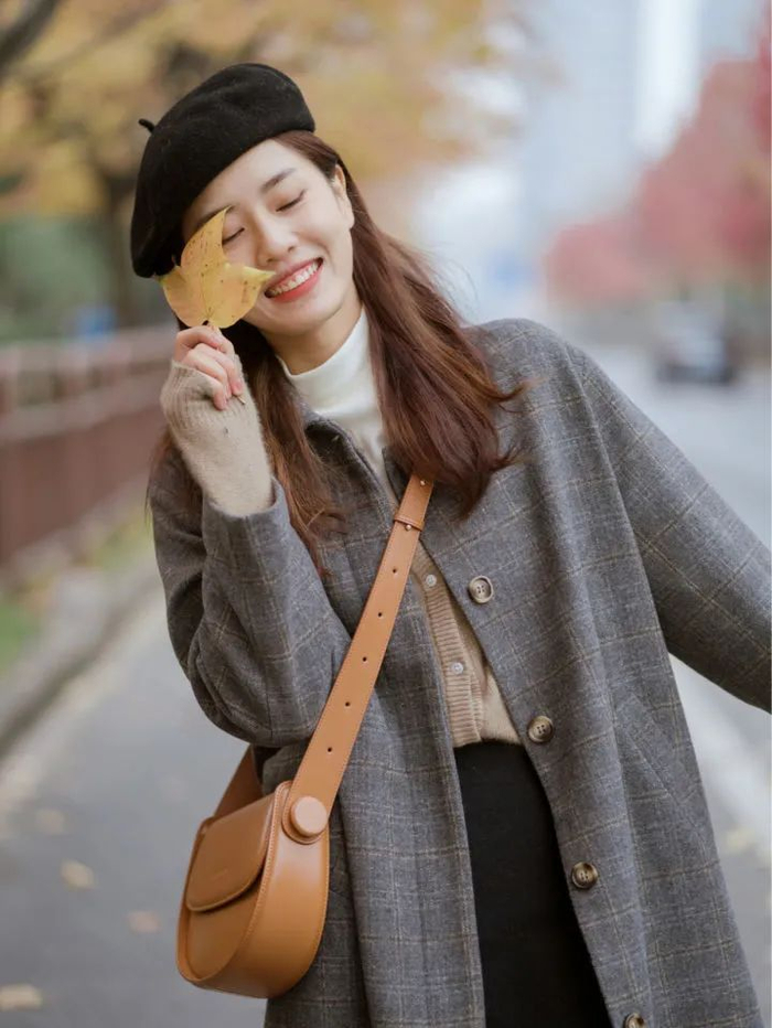 拍照姿势怎么摆,手脚,姿势,表情这样拍,很好看|姿势|表情|手脚_新浪