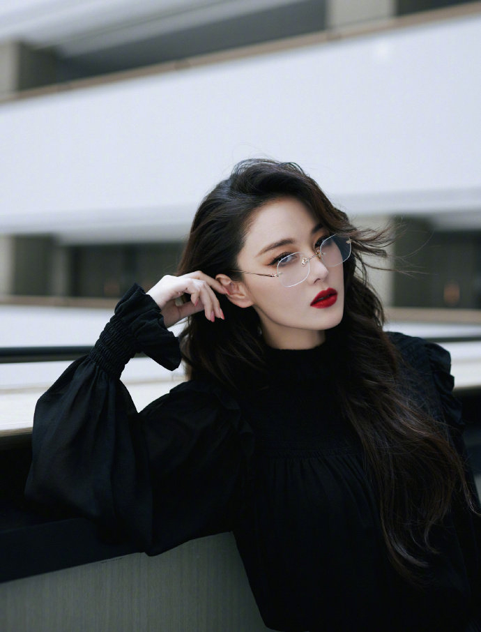 谁还没有看到张馨予这套写真