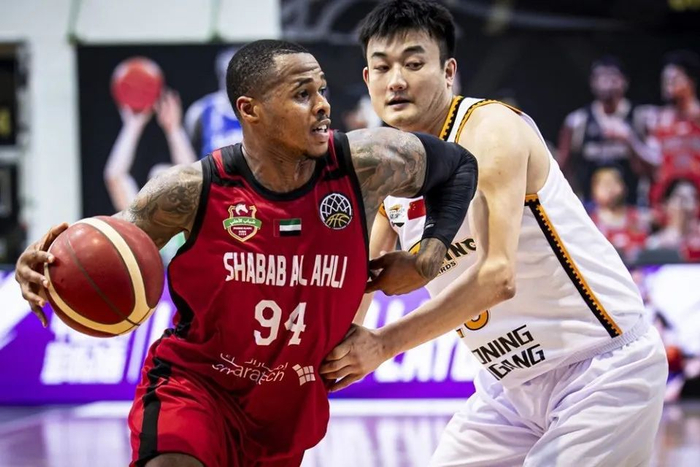 辽宁男篮亚冠小组出局,cba旧将亨特发威主导比赛!