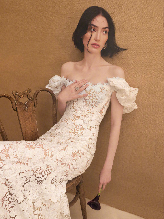 oscardelarentabridalfw2024秋冬婚纱系列