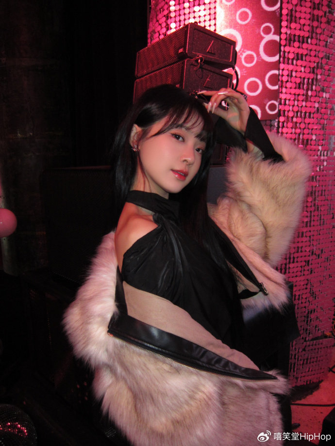 周梓倩|美女|正骨_新浪新闻