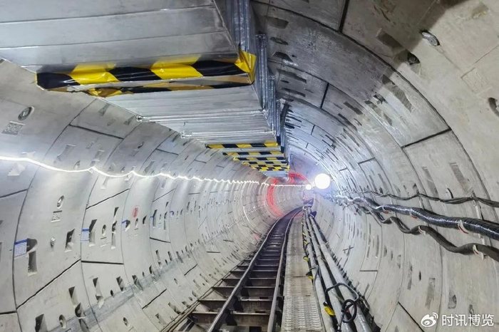"滨海之星"盾构机掘进突破2000环大关