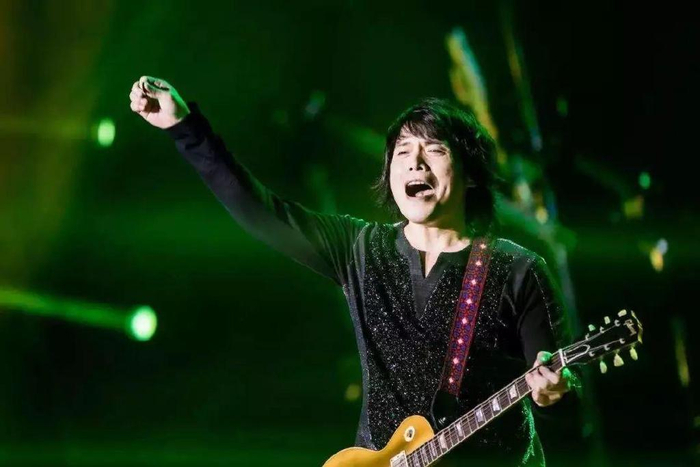 万芳|伍佰|女歌手_新浪新闻