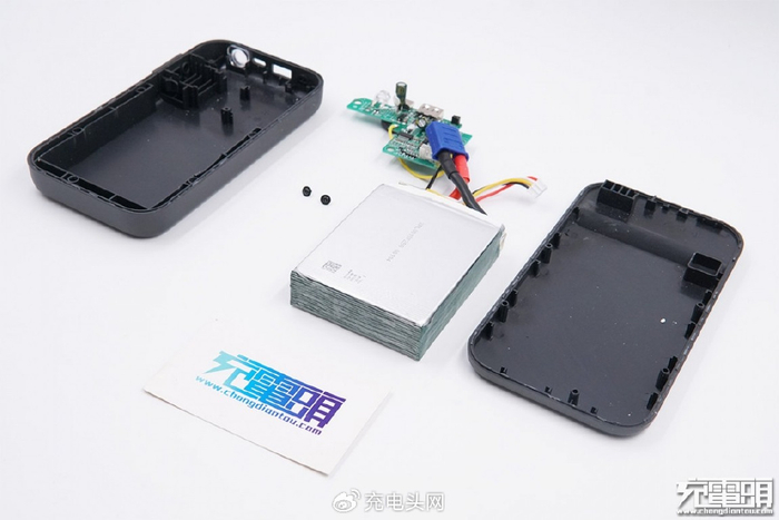 紧急情况下帮助脱困,两款汽车应急启动电源拆解汇总|电源|应急|卡儿