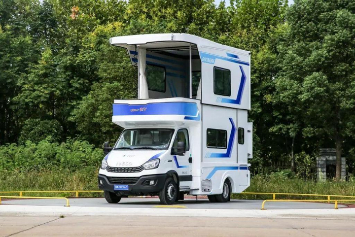 升顶|齐星|房车_新浪新闻