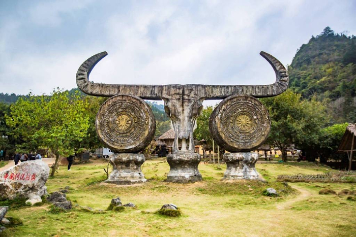 贵州荔波有一座瑶山古寨,古色古香,风景如画,充满了原始气息|贵州