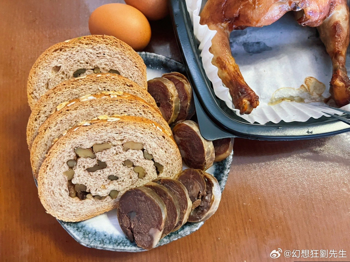 今天早上正儿八经整点蛋白质,不过烤鸡是买的