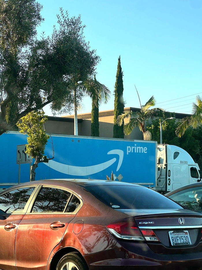 意外滞留加州la一日每年都会在这里感受到科技的迅速变化