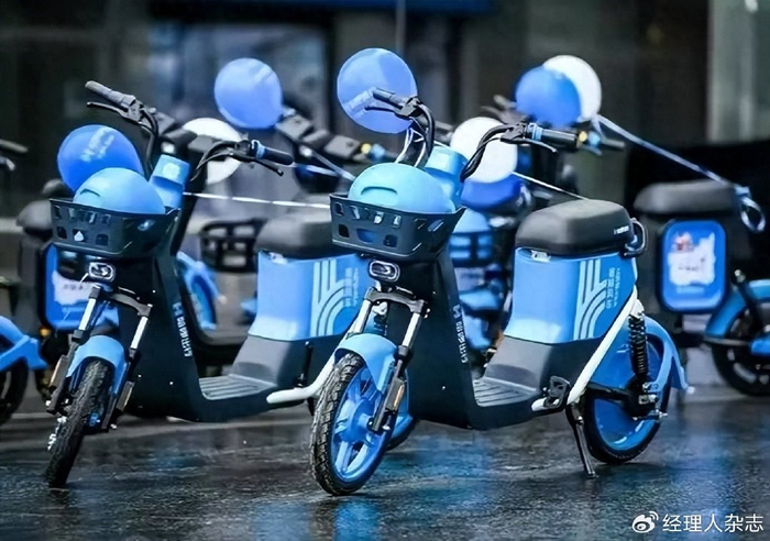 打车等产品,还有火车票,宠物,低价充电,查路线,特惠美食,电动车之家