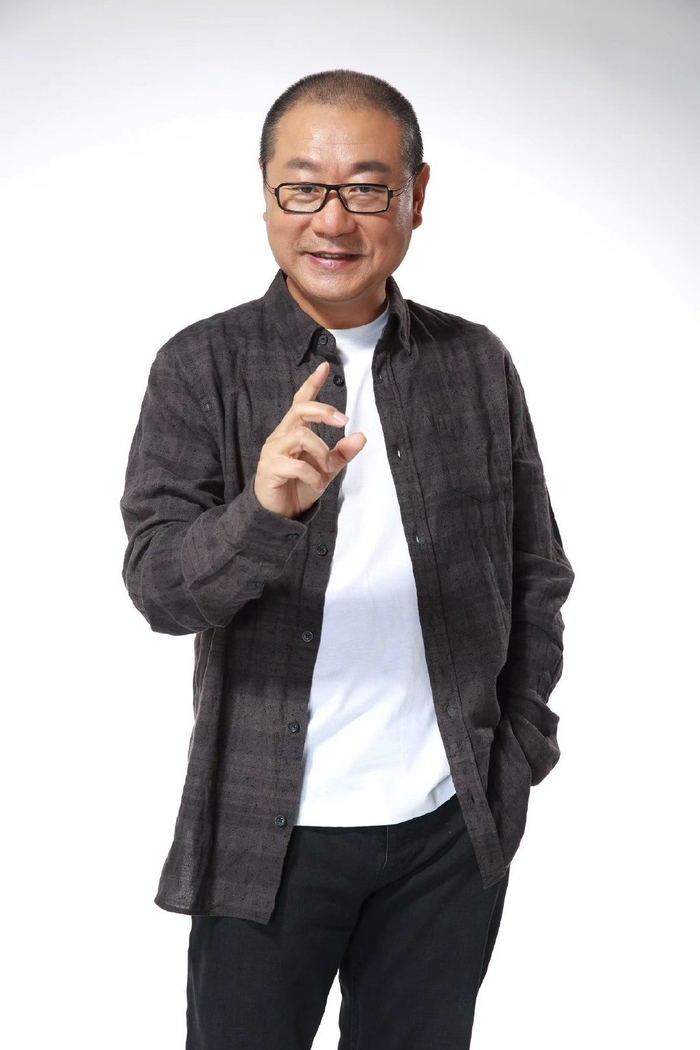 “年龄越大越想演复杂的人”丨《漫长的季节》收官·独家专访范伟|范伟|漫长的季节_新浪新闻