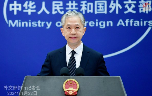 美港口将更换中国起重机!|起重机|港口|汪文斌_新浪新闻