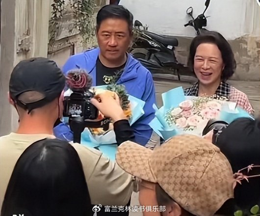 丁勇岱:对妻子一见钟情,儿子有才是导演,但却是他的心病|丁勇岱