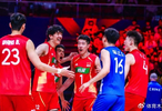 关键分遗憾失守！中国男排主场1-3不敌日本，世联赛临沂站三连败