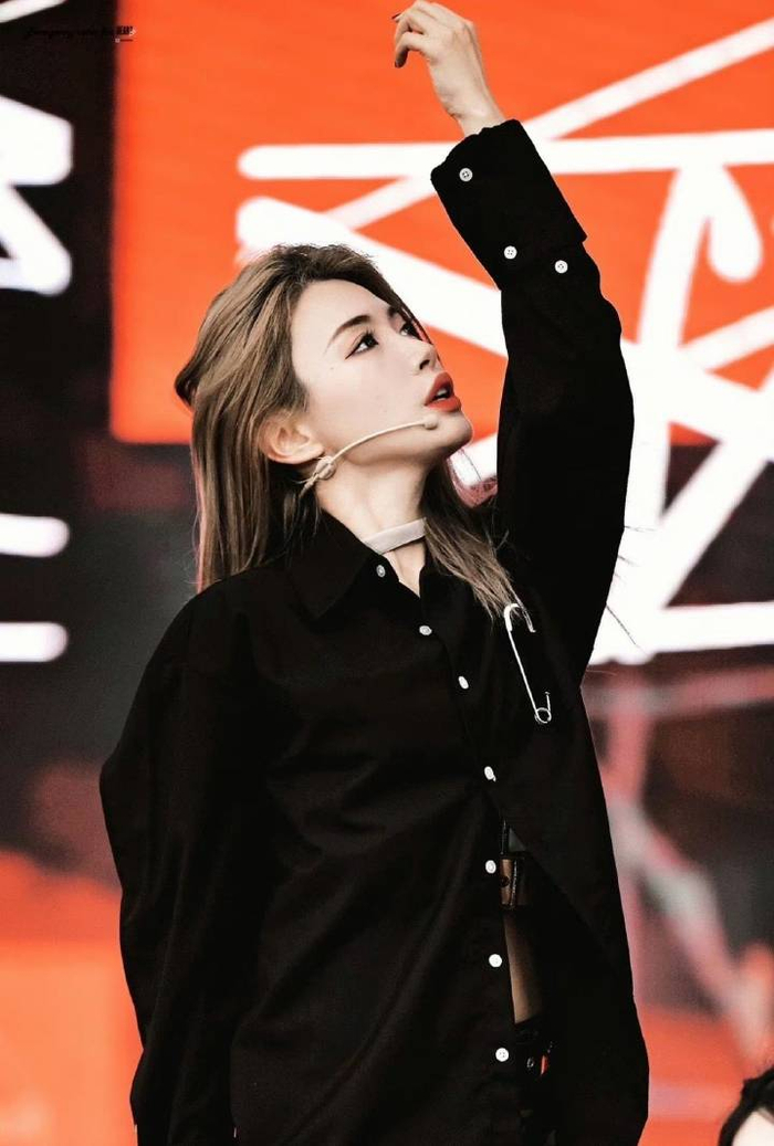 戴萌粉丝助力乡村教育振兴捐助爱心音乐教室|戴萌