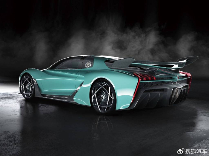 2021年4月开幕的上海车展上,红旗s9的量产版本正式发布,同时宣布将以