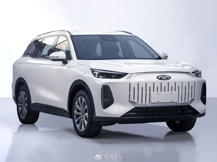 奇瑞全新suv亮相!配1.5t插混动力定位15万级 硬扛银河l7?