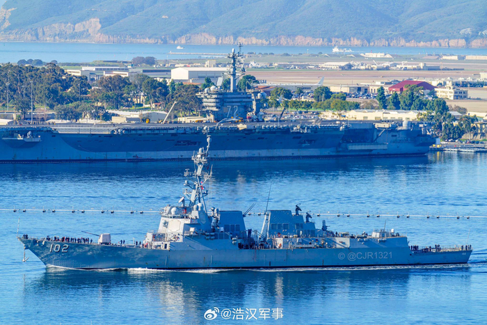 42024年2月22日,美国海军阿利·伯克级导弹驱逐舰"桑普森"号(ddg 102)