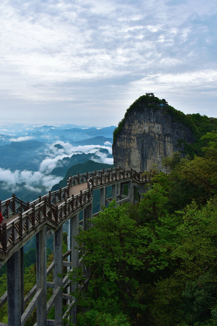 今天我们去湖南看看这片神奇的土地上藏着太多美丽的风景等待我们去