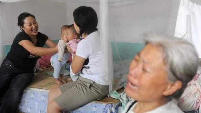 老人该享清福的时候，甘愿被女儿当佣人，却被女儿一句话寒了心