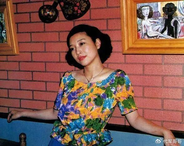 为拍戏染上毒瘾,28岁吸毒过量不幸去世|朱洁|吸毒|毒瘾_新浪新闻