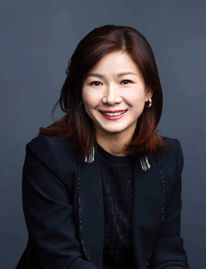 高管,这些地产界的"女神"们巾帼不让须眉|地产|宋广菊|中南_新浪新闻