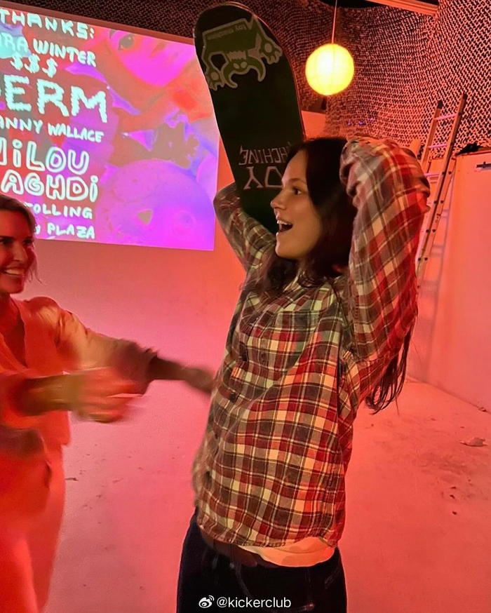 georgia martin 晋升 toy machine 职业滑手