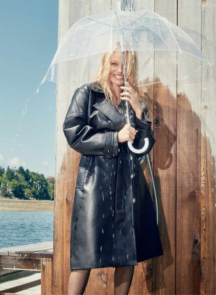 56-pamela-anderson-aritzia-2023