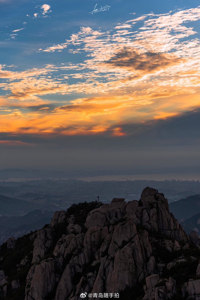秋日青岛崂山巨峰看晚霞美爆了