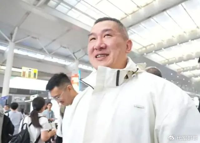 台湾网红陈之汉:曾经的“恶棍”网红馆长,为何成为万人追捧的人气王|大陆|馆长|人气王