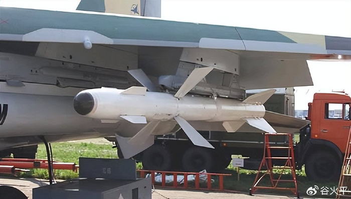 巡飞弹还能这么用伊朗全新战术专克美军察打一体无人机