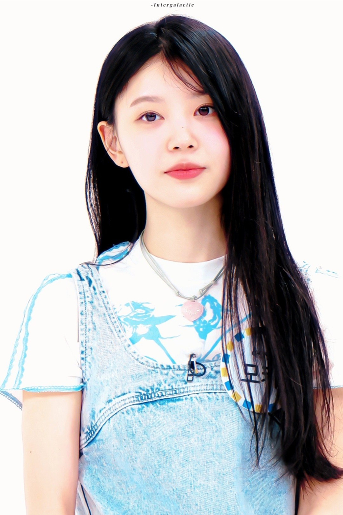 illit成员moka境萌花看一些可爱妹妹