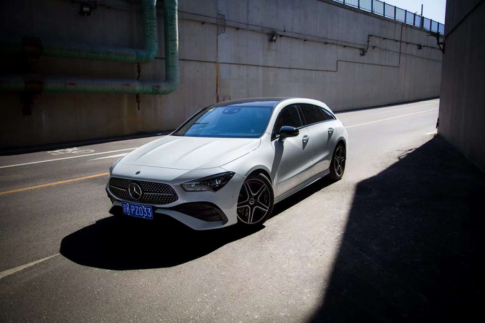 梅赛德斯奔驰cla260猎跑车小众之选