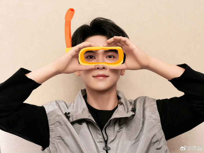 磊哥迷你世界玩法全解析 矿工空岛生存怎么玩最带劲