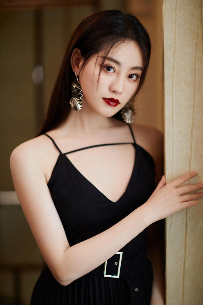 祝绪丹这套礼服好好看